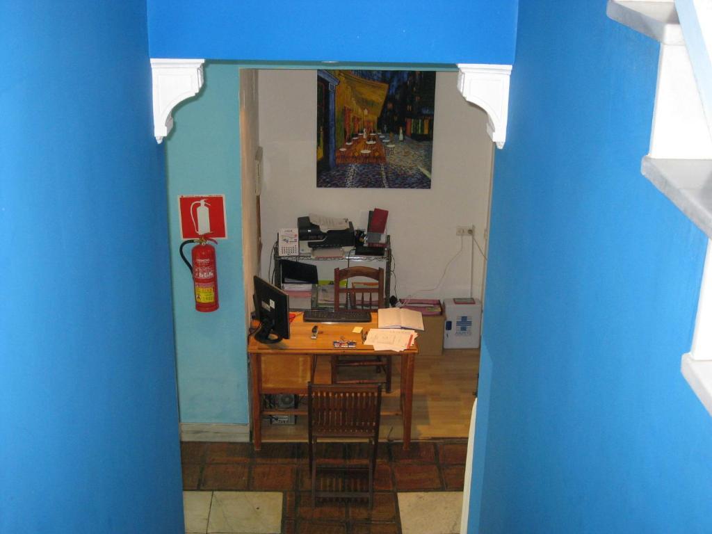 Hostal Las Acacias Málaga Exterior foto