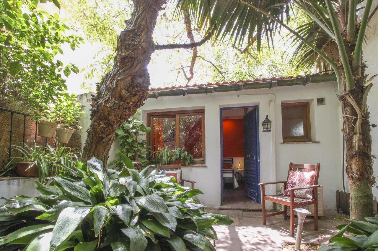 Hostal Las Acacias Málaga Exterior foto