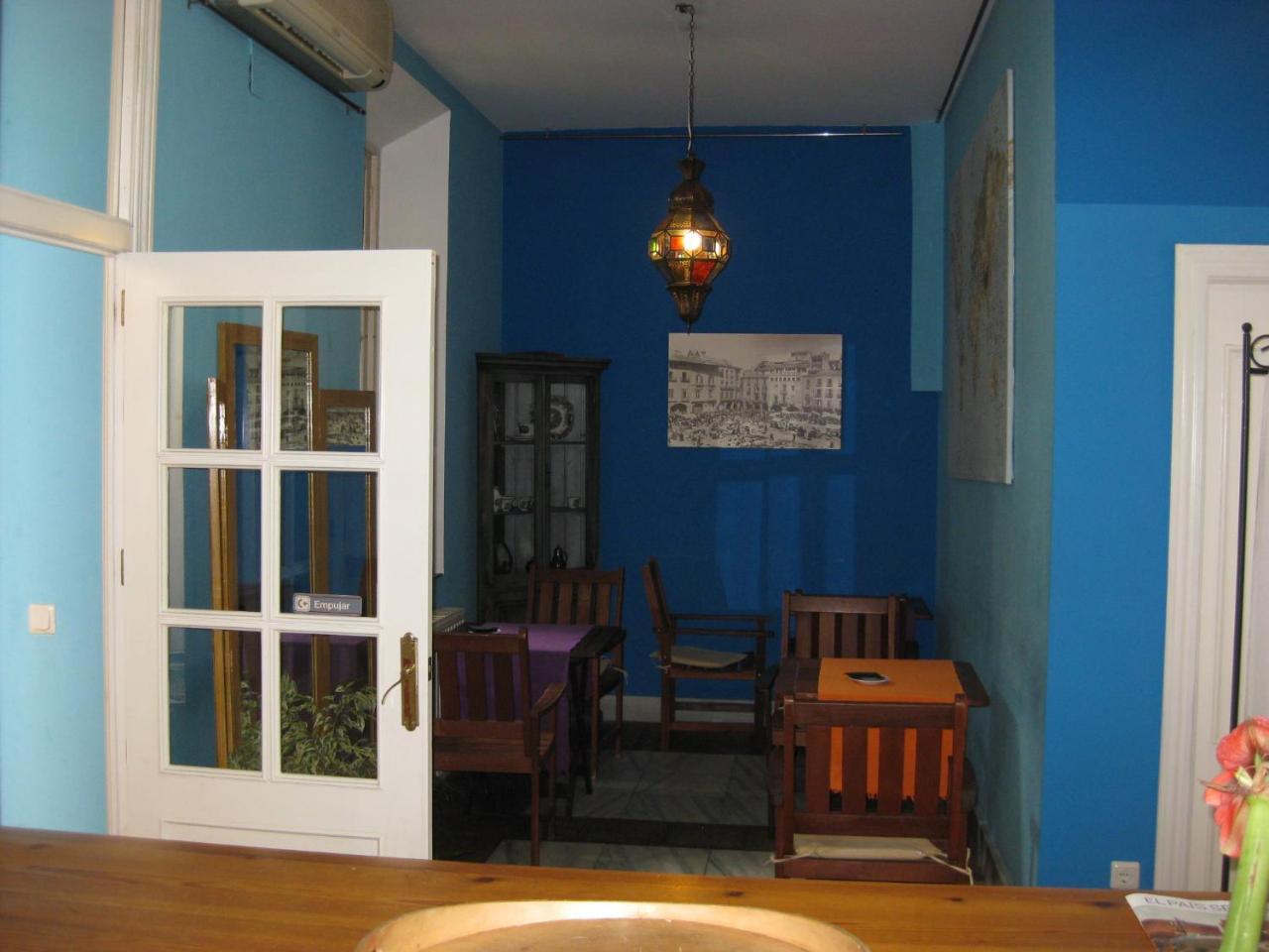 Hostal Las Acacias Málaga Exterior foto