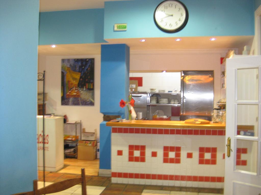 Hostal Las Acacias Málaga Exterior foto